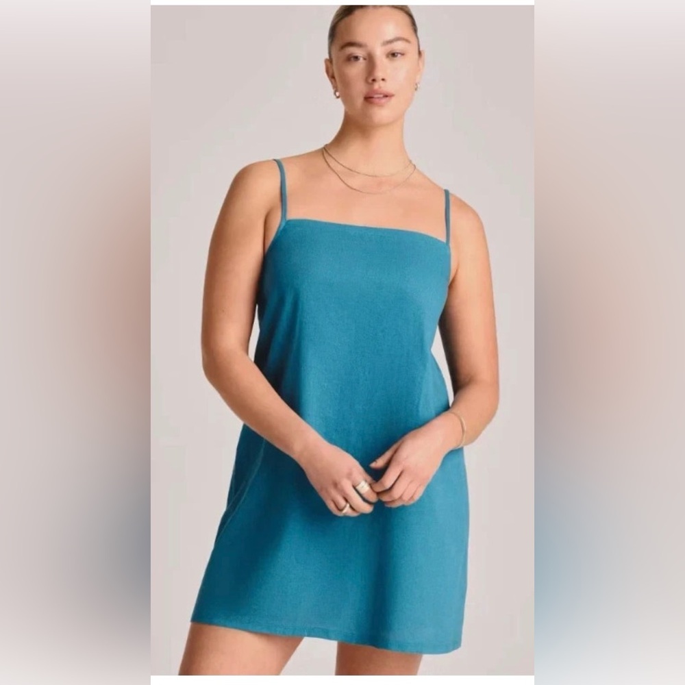 Chic Teal Women's Swimwear